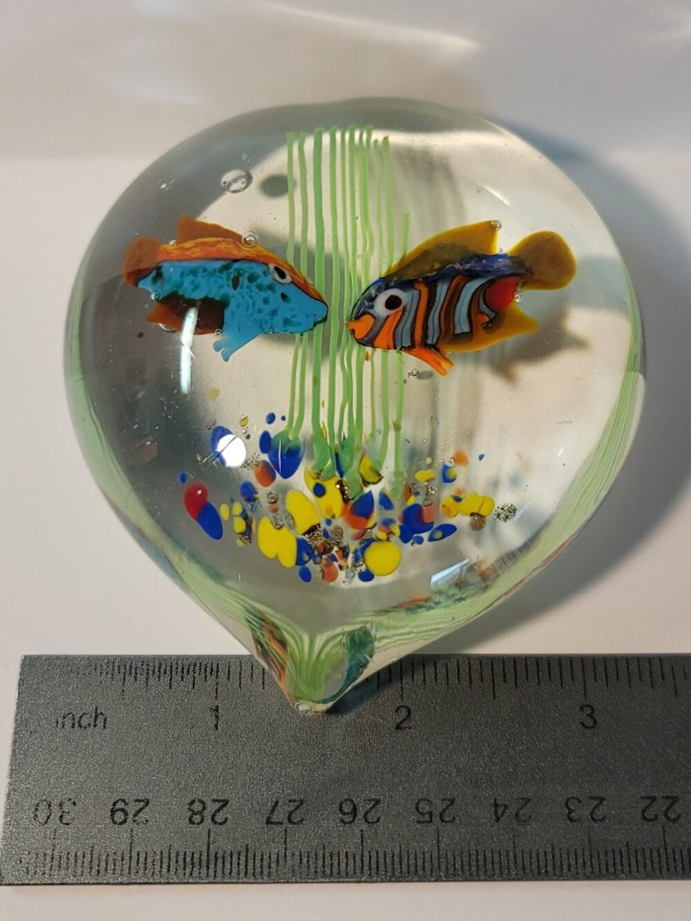Vintage Murano Glass Aquarium Heart Shaped Paperweight - Picture 10 of 11